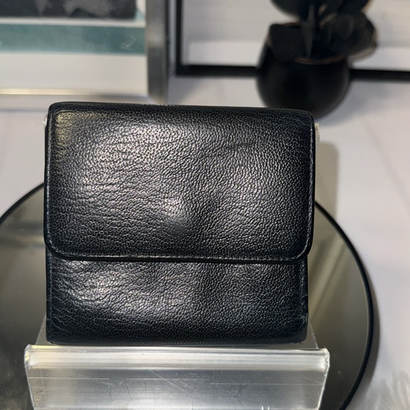 Chanel Coco CC Mark wallet GUC - Picture 4 of 10